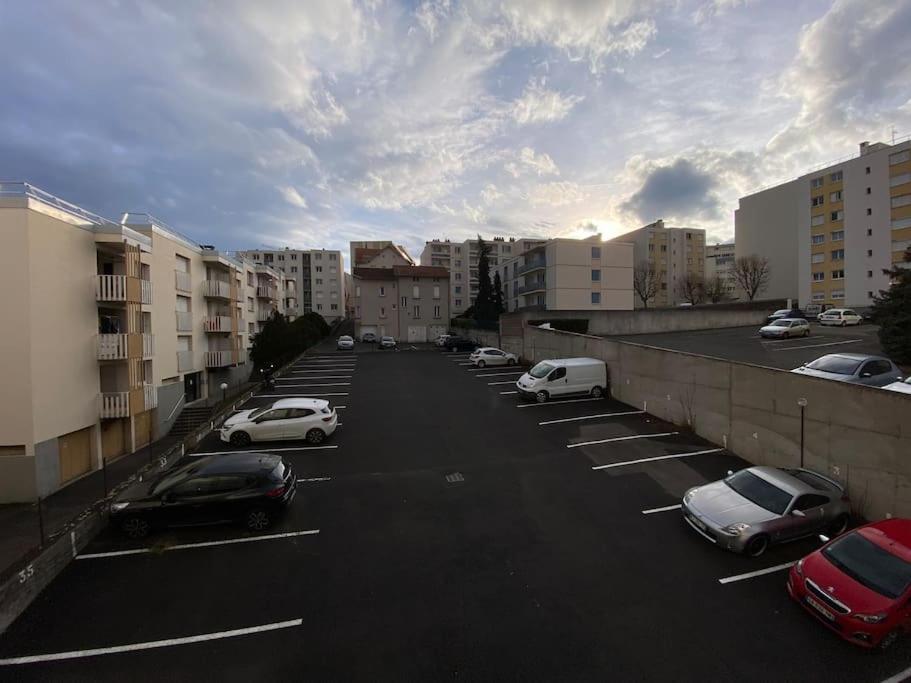 Grand F3 Tres Lumineux, Proche Gare, Avec Parking Proudhon Apartment Clermont-Ferrand Exterior photo